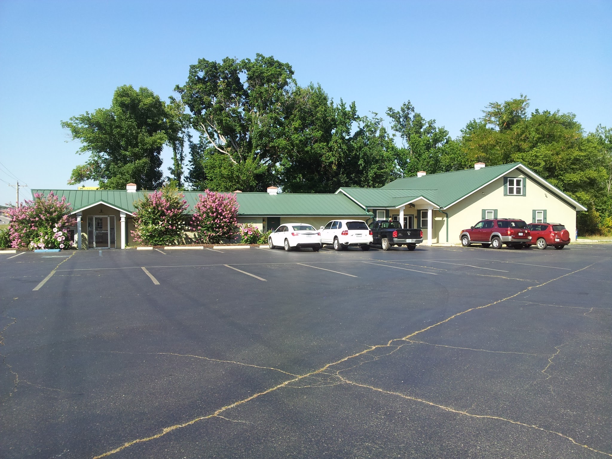 About Hillcrest Animal Hospital